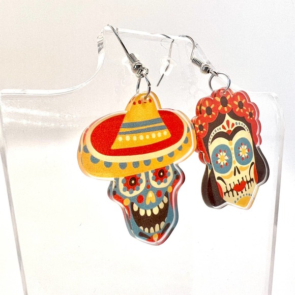Sugar Skull Earrings - Halloween Earrings - Cinco de Mayo Earrings - Candy Skull - Picture 4 of 10